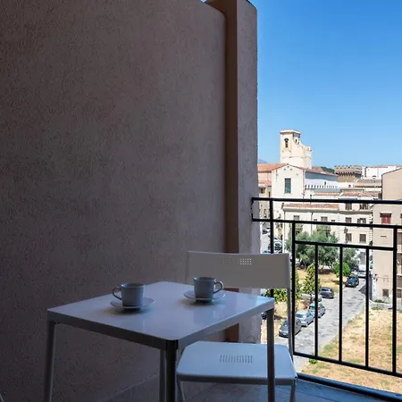 Guesthost - Blu Kalsa Apartment *